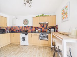 Kitchen- click for photo gallery